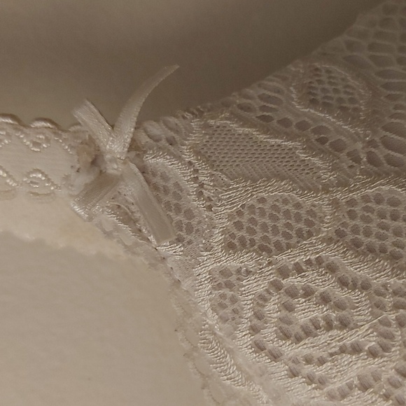 La Vie En Rose Pushup Plung Bra/Full Support/ White Lace/38/85C/ Valentines Gift - Picture 3 of 8